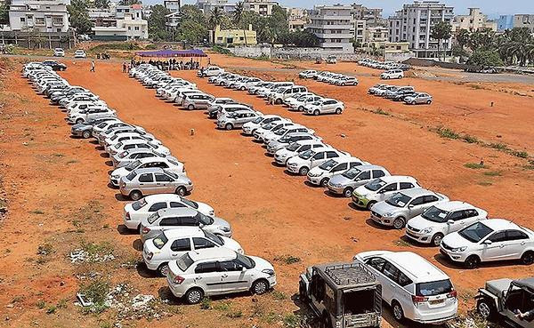 Hires Private Cars for Panchayat Polls (symbolic picture)