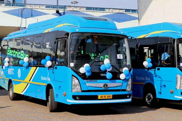 Air Purifier-Equipped Bus (symbolic picture)