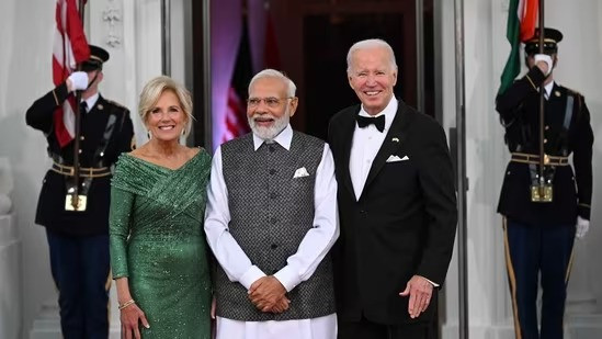 Joe Biden and Jill Biden warmly welcome Prime Minister Narendra Modi of India for a State Dinner