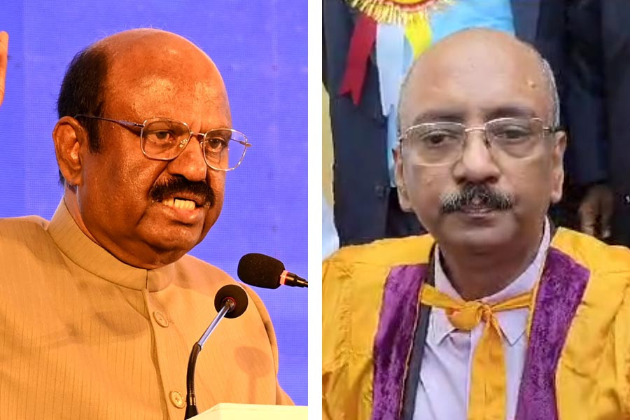 Governor CV Anand Bose (left) and ousted Jadavpur interim vice-chancellor Buddhadev Sau.