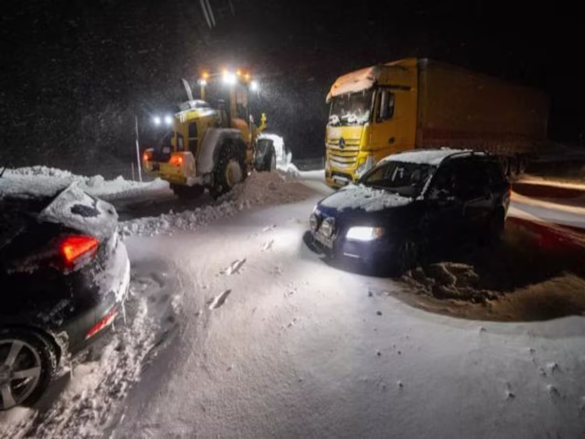 Nordic countries under grip of severe cold wave, thousands left with no electricity