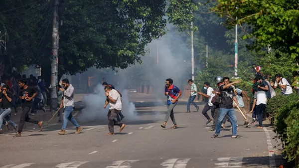 Bangladeshi Students (symbolic picture)