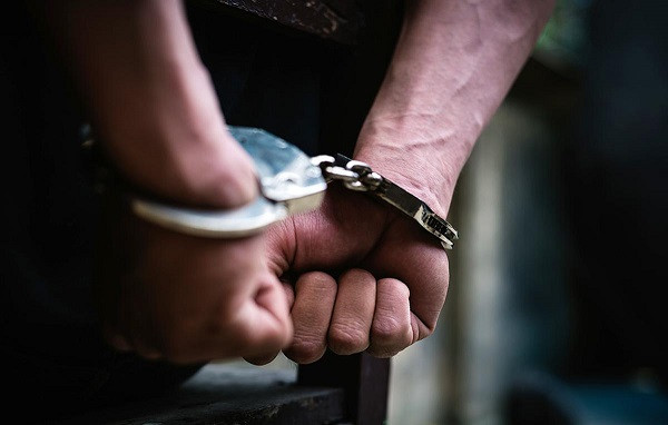 Bangladeshi arrested Kalighat