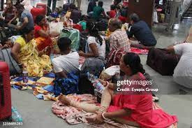 Howrah-Kharagpur train cancellations, train delays Howrah