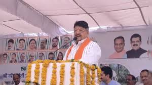 Kailash Vijayvargiya, BJP leader comments, kam kapde wali controversy