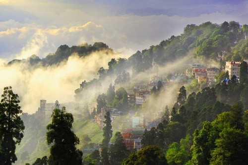 Tumling in monsoon, visit Tumling August,