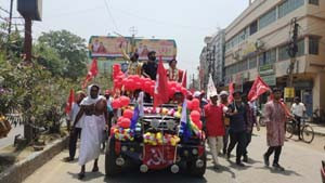 Left's road show in Arambagh, crowd of workers and supporters ahead of elections
