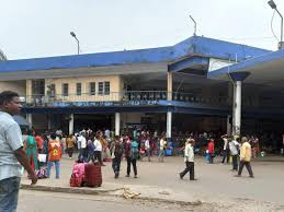 Mismatched buses in Siliguri ahead of elections, passengers face problems