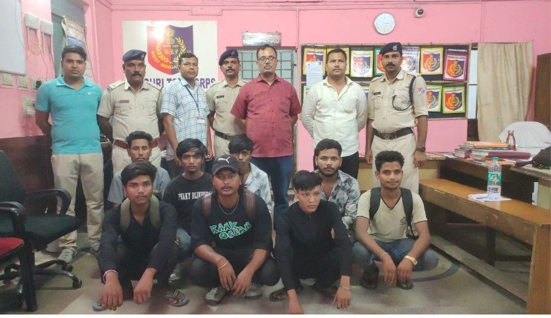Eight Bangladeshis arrested from Siliguri station, produced in court on Monday
