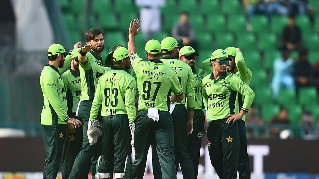 Pakistan beat Australia to win series at home