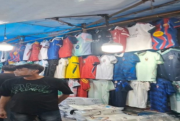 Maidan Market Kolkata football jersey sale