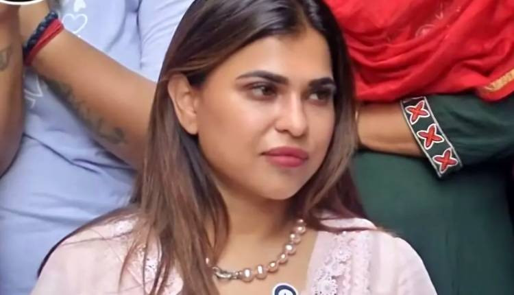 Trinamool leader Shreya Pandey appears before ED office in 'Sona Pappu' case