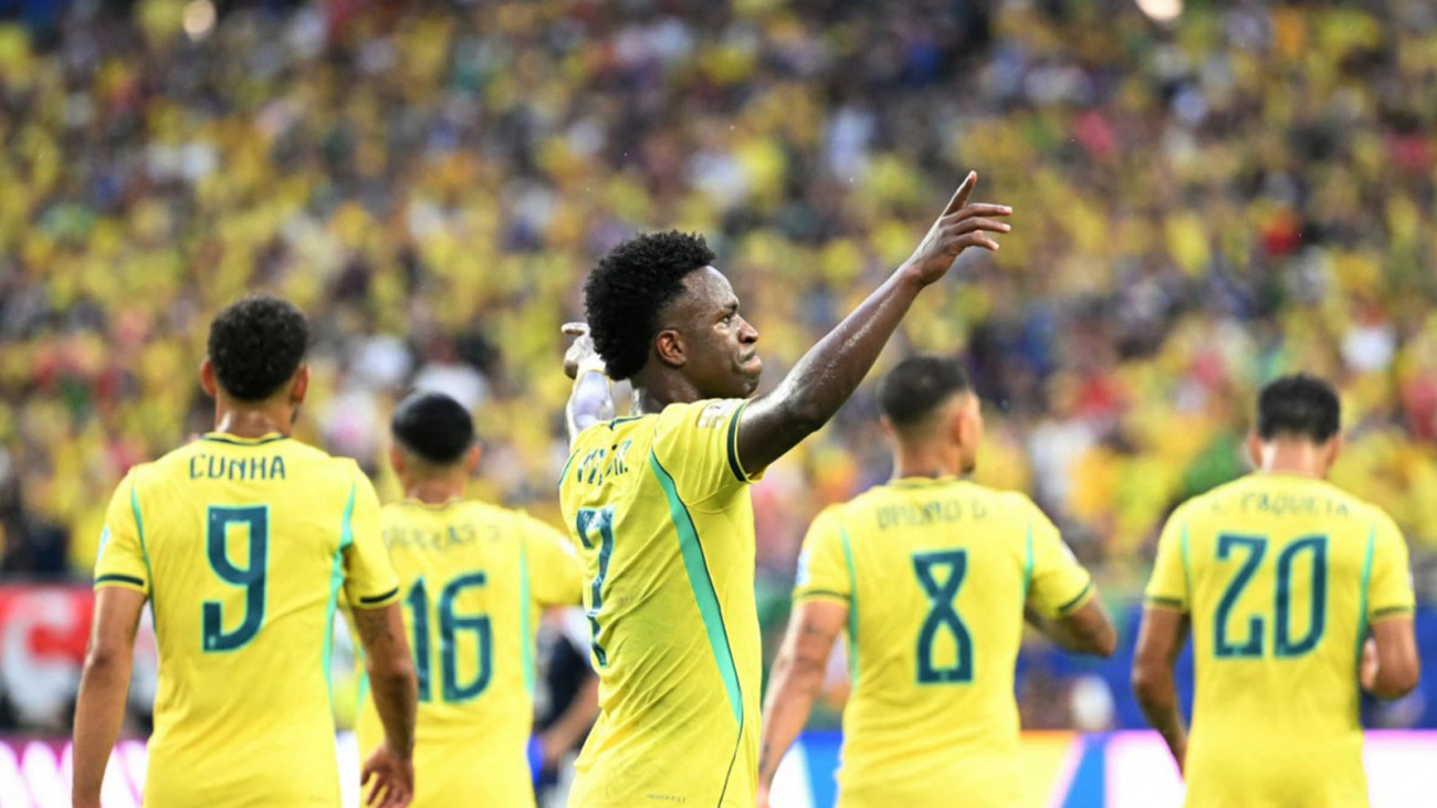 Vinicius scores a brace; Brazil advances to the knockout stage after defeating Scotland 3-0.