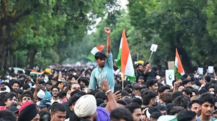 130 police personnel injured, 15 FIRs registered in Delhi student protests.