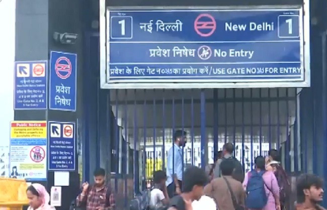 18 Metro stations in Delhi closed due to security reasons.