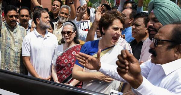 Sonia Gandhi Criticises Modi Government Over Student Protests