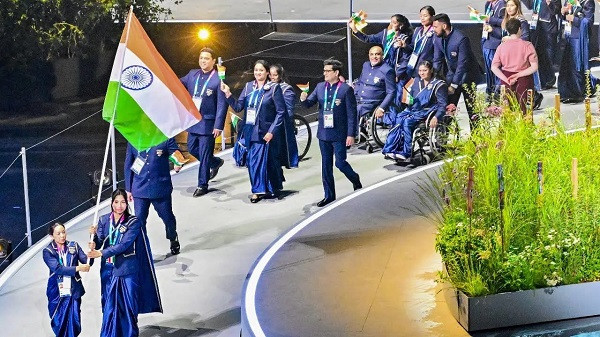 Glasgow Commonwealth Games kick off with a spectacular ceremony.