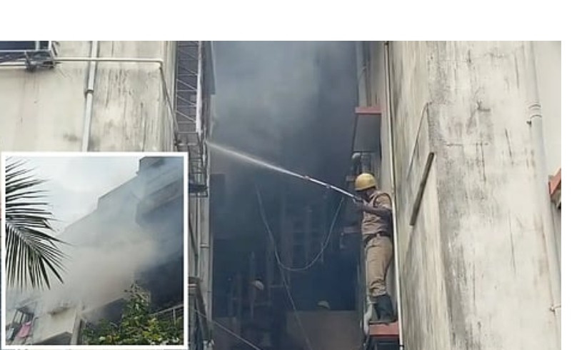 Devastating fire at an Andul housing complex on Wednesday!