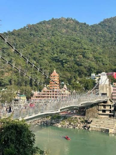 Bajrang Setu Glass Skywalk in Rishikesh